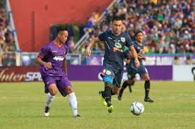 Persik sedang berada dalam performa menanjak. Persela Hampir Tersingkir Dari Piala Indonesia 2018 Dua Gol Dalam Tiga Menit Jadi Penolong Bolasport Com