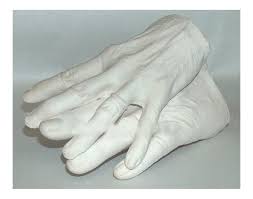 Keepsake Hands Casting Kit For Couples Wedding Family Mom Baby Plaster Hand Mold Learn More By Visiting The Image Link Hand Molding Casting Kit Baby Hands
