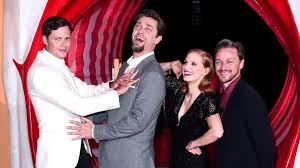 He made his acting debut as a teen in the near room (1995) and made mostly television appearances until 2003, when his feature film career began. Alles Verandert James Mcavoy Spricht Uber Sein Single Leben Promiflash De