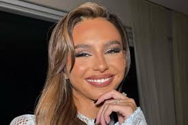 Juanita Tinelli se hizo un rotundo cambio de look y dejó a sus seguidores  boquiabiertos: “La Dua Lipa argentina”