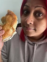 Amanda Hug N Kiss added a new photo.