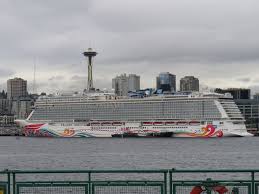 Norwegian joy cruise ship highlights. Norwegian Joy Passenger Cruise Ship Schiffsdaten Und Aktuelle Position Imo 9703796 Mmsi 311000599 Vesselfinder