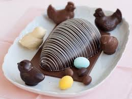 Ricette di pesce per il venerdì santo ed ancora torte e pizze per la prima colazione di pasqua. Uovo Di Pasqua Di Cioccolato Sale Pepe