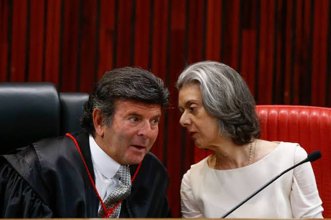 Ficha-suja está fora do jogo democrático', diz Luiz Fux - 06/02/2018 - Poder - Folha