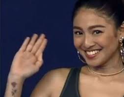 Each of nadine lustre's 10 tattoos has a story. Nadine Lustre Gets A Touch Up On Her Rose Tattoo Showbiz Chika