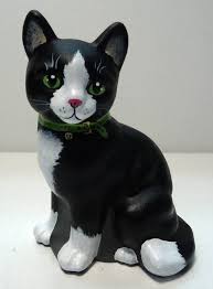 Black And White Tuxedo Cat Fenton Black White Tuxedo Cat By Cc Hardman Animal Figurines Cat Art Cat Ornament