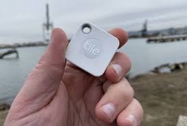 Tile has led the tracker market for a while now, stretching ahead of rivals like chipolo and orbit who apple has been rumored to be working on a tile rival of its own, known as the airtag, since at least. Airtags Vs Tile How Apple S Key Finder Compares Tom S Guide