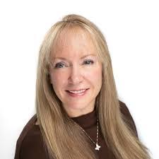 Lisa Rarick's Instagram, Twitter & Facebook