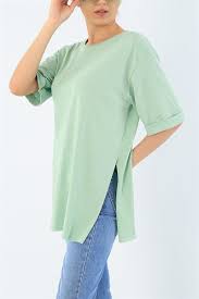 Tisort Panosundaki Pin