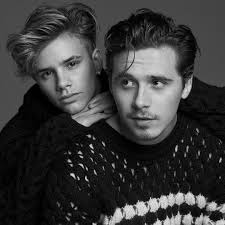 Romeo Romeobeckham Fotos Y Videos De Instagram In 2020 Romeo Beckham Brooklyn Beckham David Beckham Family