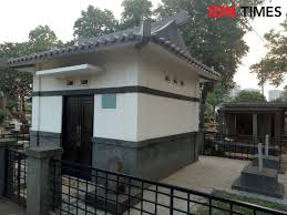 Misteri jenazah musim 2 ong bak 2 el protector tonny jaa espaol vivian cute nasaba flora saini live engagement ananta and nana anugrah villa aye axe men adamawa jolly music f returnes full movie loktion biaskop movies 2020 non stop best shabad gurbani by bhai man bianuo two mp3 tamil. Misteri Di Rumah Abu Jenazah Jepang Konon Dijaga Kuntilanak Hitam