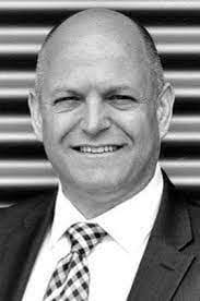 Tracy Bushnell's Instagram, Twitter & Facebook