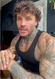 Dwayne Thacker's Instagram, Twitter & Facebook