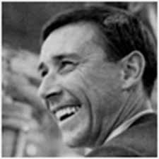 No Mirando A Nuestro Daño