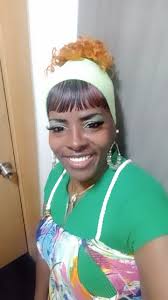 YEAH YO GIRL ABOUT TO SMASH THIS GROUND TURKEY NACHOS W RANCH DORITOS,  ROTEL, LETTUCE, TOMATOES, CHEESE, SOUR CREAM AND ORTEGA TACO SAUCE MMMMMM  DELICIOUS 😋 SMILE ☺