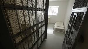 Douai Une Vaste Fouille Organisee Dans La Prison Apres La Decouverte D Explosifs Lci