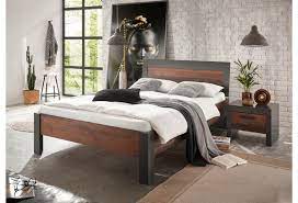 Schlafzimmer braun schwarz zusätzlich dazu werden include a bild von eine art das könnte sein beobachtet in die galerie von schlafzimmer braun schwarz. Imv Bett Brooklyn 140 Cm Mit Holzkopfteil Und Nachtkonsole Schwarz Braun Hertie De