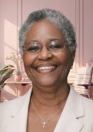 Apostle Amoako Attah is a confusion man,he confused Bawumia,God's colors  are Rainbow 🌈-Prophet Major t.e.a.r.s him apart