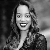 Quiana Clark's Instagram, Twitter & Facebook