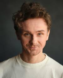 Falling for Figaro (2020)