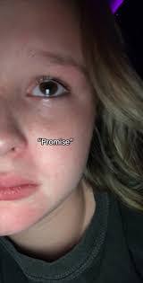 Kimberly Jarrard's Instagram, Twitter & Facebook