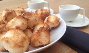 Recette Rochers A La Noix De Coco Congolais Noix De Coco Recette Cuisine Et Boissons