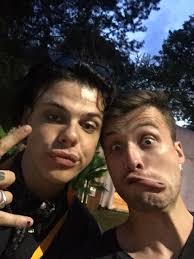 The photo I've been waiting for. Harry and Yungblud in NYC last month. ❤️😍