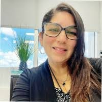 Loyda Ramirez's Instagram, Twitter & Facebook