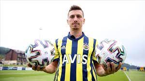 Mert hakan yandaş hangi takımda oynuyor, kaç yaşında? Fenerbahce Nin Yeni Transferi Mert Hakan Yandas Bu Cati Altinda Olmak Buyuk Onur