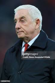 264 Roy Evans Liverpool Stock Photos, High-Res Pictures, and Images
