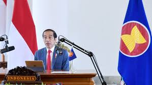 Hal ini terjadi karena indonesia adalah salah satu anggota asean dengan perekonomian yang terbesar dan jumlah penduduk. Peran Dan Kerja Sama Indonesia Dengan Negara Negara Di Asia Tenggara Dalam Asean Era Id