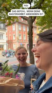 Der Countdown zum uni.fest am 4. Juli auf dem Markusgelände läuft. Und wir  sind Euch noch Infos zum Programm schuldig. Heute stellen wir vor, was auf  der Bühne ⁠an der Steinerstraße geboten