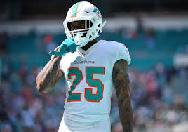 1 day ago · xavien howard showed up for work tuesday morning strictly to avoid the nfl's $50,000 a day fine players are now subjected to for holding out. Dolphins Cb Xavien Howard Won T Be Suspended Over Domestic Battery Charge