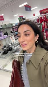 Choosing the Perfect Wrapping Paper Theme