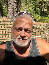 Hello everyone around the world😊