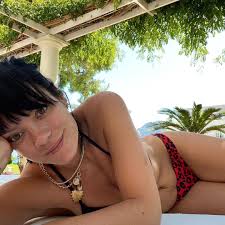Lily Allen Nude Videos & Pictures