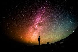 Noc spadających gwiazd, czyli doba, podczas której możemy zaobserwować szczyt aktywności perseidów, jest wydarzeniem długo wyczekiwanym przez miłośników astronomii. Juz Dzis Noc Spadajacych Gwiazd Telewizja Itvm Pl