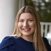 Jennifer Lenker's Instagram, Twitter & Facebook