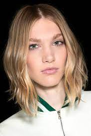 While my hair is wavy as well, my clumps don't look much like her wiggly waves do they? How To Make Straight Hair Wavy Stylecaster