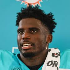 Best Week 12 Moves from Draft Sharks Fantasy Football Pros