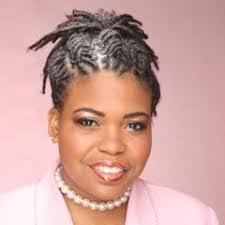 Heather Searles's Instagram, Twitter & Facebook