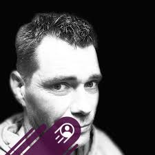 What can cause inline fuse for amp to blow when connecting to car battery