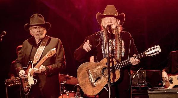 Willie Nelson's 'Pancho and Lefty' Added to Grammy Hall of Fame