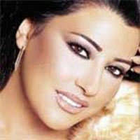 Ana Mafi's Instagram, Twitter & Facebook