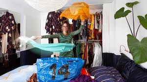 Ketting Kledingruil Floor Organiseert Kledingkast Is Dagboek Vol Souvenirs Linda Nl