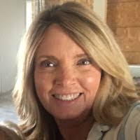 Marci Carson's Instagram, Twitter & Facebook