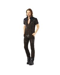 Vêtements steampunk gothique pour homme ayant des chemises, gilets, pantalons, chapeaux, manteaux avec une boutique située dans paris. Chemise Steampunk Gothique Pour Homme Style Victorien