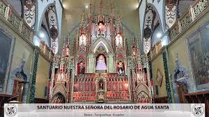 Ruinas de la antigua iglesia de baños. Dge9dn4fdaq4fm