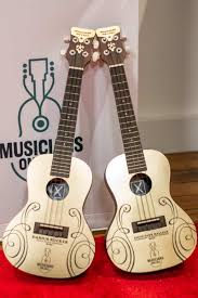 Darius Rucker Honored By Musicians On Call During Millions of Moments  Celebration, Says Performing for Patients is “Healing”