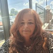 Dude Shows A Bunch Of Food That Hasn't Expired Yet That Walmart Is Throwing  Away! #Follow👈